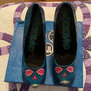 Iron Fist heels size 9